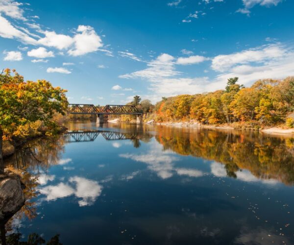 Beer, Lobster, & Small Town Charm: Swap Portland For This Authentic Maine Town