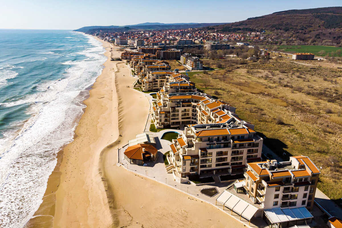 3 Lesser Known European Beach Destinations With Less Crowds & Lower Prices