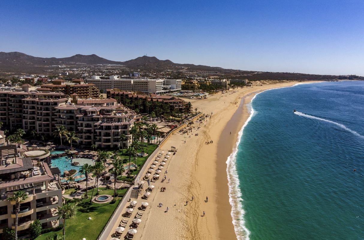 Tourists Visiting Los Cabos Warned To Be Cautious On All Beaches