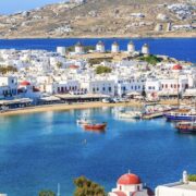 7 Destinations You Should Not Visit This Winter According To Travel Experts