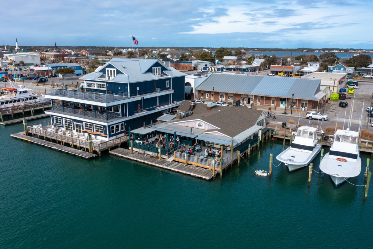 This Coastal Hideaway Is North Carolina’s Fall Surprise Destination