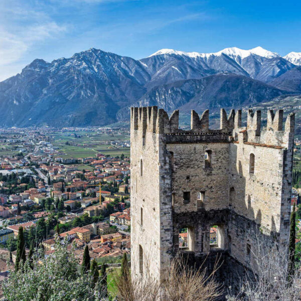 This Region Of Italy Is Known As ‘Mini Switzerland’