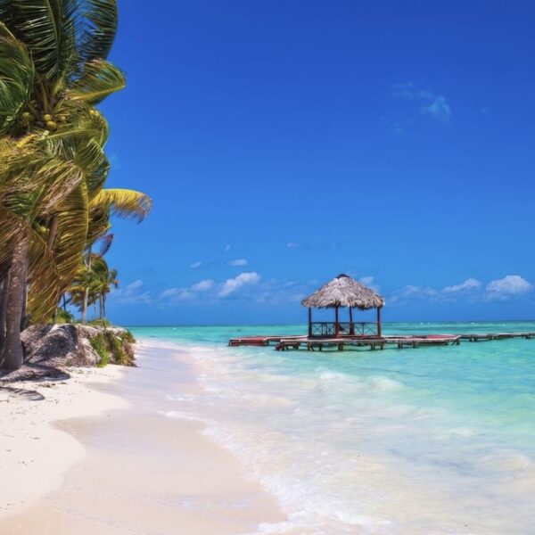 6 Beach Destinations You Should Not Visit This Summer According To Travel Experts