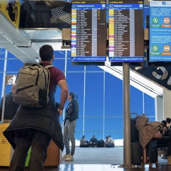 6 Reasons Why Americans Are Being Denied Entry To Their Favorite Tourist Destinations