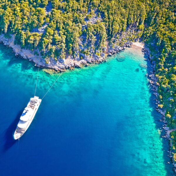 This Unknown Island Is The “Maldives” Of Croatia