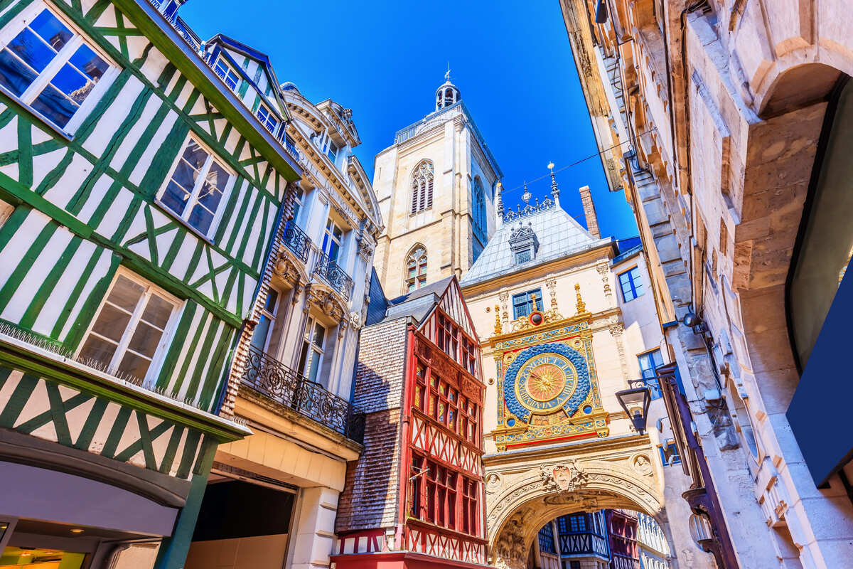 4 Historic French Cities With Gothic Cathedrals, $60 Hotels, And Zero Tourist Traps Just 1 Hour From Paris